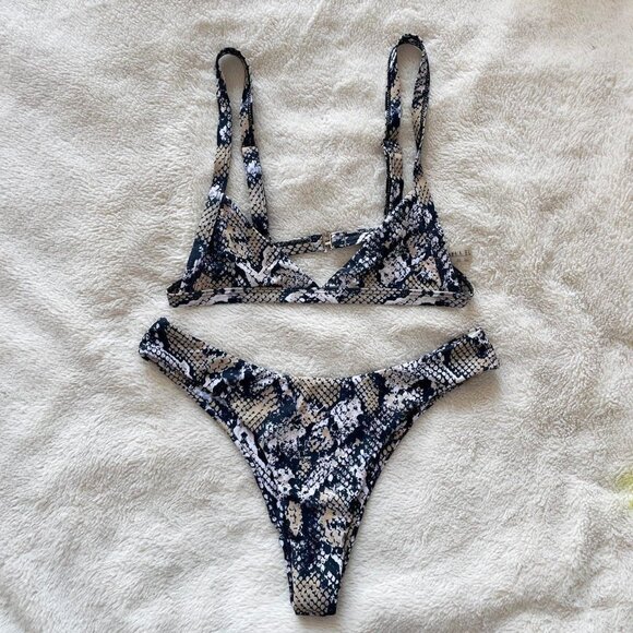 Zaful | Black & white snake print bikini set | Size S - Picture 1 of 4